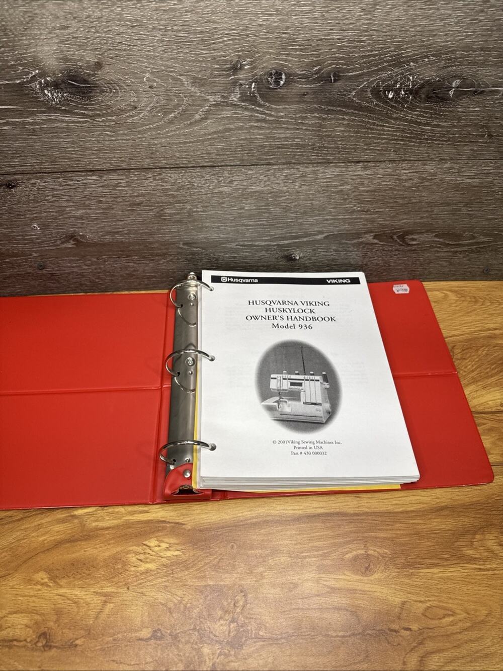 Husqvarna Viking Huskylock 936 Owner's Handbook manual